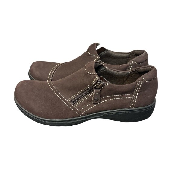 Clarks Womens Carleigh Ray Loafer Brown Leather Zip Flat Comfy Slip On Size 8.5 - Picture 3 of 7